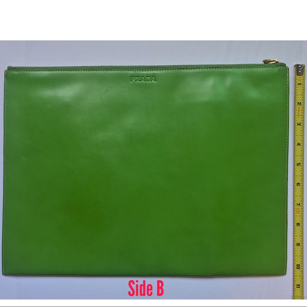 Authentic Prada Vitello Pocket Clutch, Leather *RARE COLOR* - Picture 3 of 7